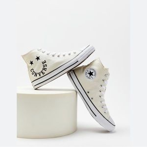 Converse Chuck Taylor All Star Smile High Top Sneaker